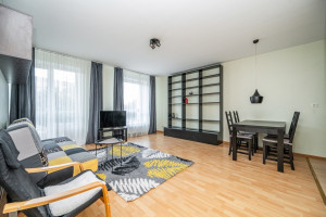 Nuomojamas butas Šeškinės g., Šeškinė, Vilniaus m., Vilniaus m. sav., 51 m2 ploto, 2 kambariai 2