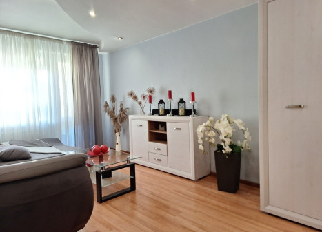 Parduodamas butas Žemaitijos g., Mažeikių m., Mažeikių r. sav., 67.97 m2 ploto, 3 kambariai