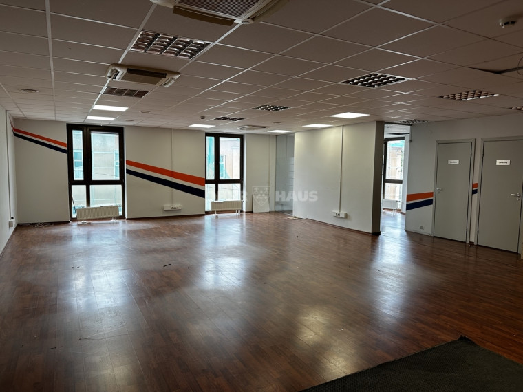 Nuomojamos administracinės patalpos Pylimo g., Senamiestis, Vilniaus m., Vilniaus m. sav., 200 m2 ploto 3
