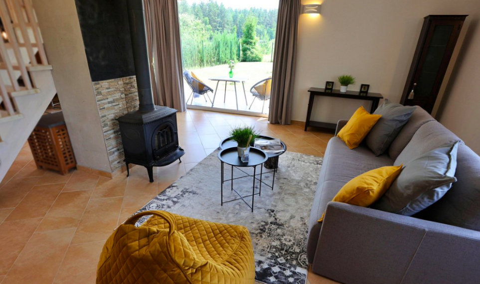 Parduodamas namas Miško g., Vilniaus m., Vilniaus m. sav., 141.83 m² ploto 3 kambariai 6