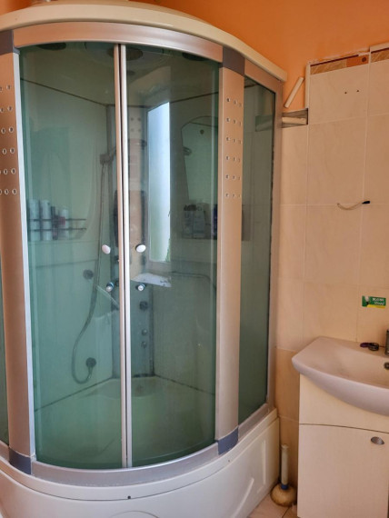 Parduodamas namas Plungės g., Milašaičių k., Plungės r. sav., 200 m² ploto 7 kambariai 5