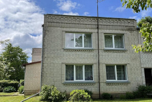 Parduodamas namas Plungės g., Milašaičių k., Plungės r. sav., 200 m² ploto 7 kambariai 8