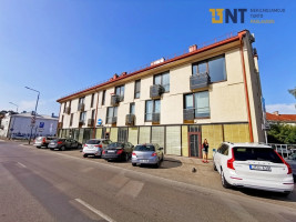 KOKYBIŠKAI ĮRENGTOS KOMERCINĖS PATALPOS CENTRE, 1 A., SU PARKAVIMO VIETOMIS 1
