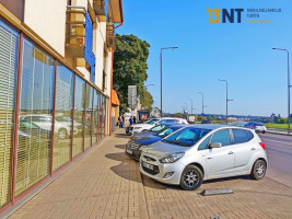 KOKYBIŠKAI ĮRENGTOS KOMERCINĖS PATALPOS CENTRE, 1 A., SU PARKAVIMO VIETOMIS 24
