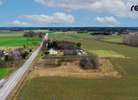 Druskininkų savivaldybėje, Guobinių kaime, parduodamas erdvus 25,47 a sklypas