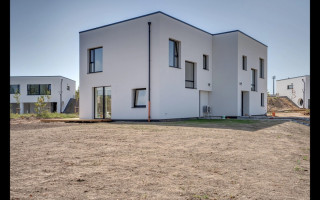 Parduodamas namas Girių g., Klevinės vs., Vilniaus r. sav., 118 m2 ploto, 2 aukštai 24