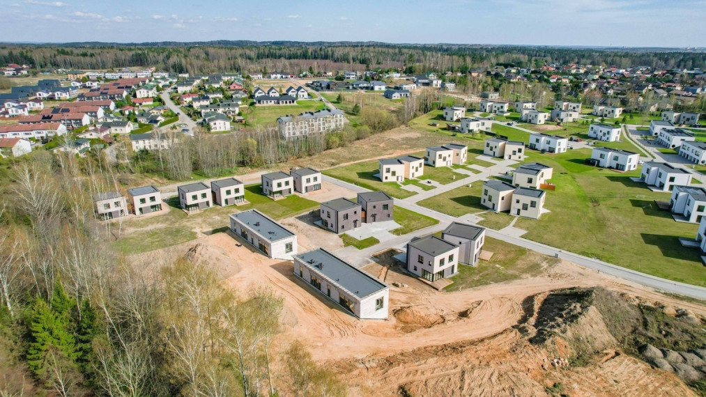 Parduodamas namas Girių g., Klevinės k., Vilniaus r. sav., 175.89 m2 ploto, 1 aukštai 15