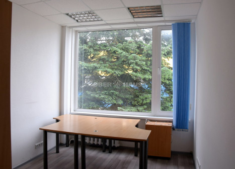 Nuomojamos administracinės, kitos paskirties patalpos Pramonės g. , Pabaliai, Šiaulių m., Šiaulių m. sav., 11 m2 ploto