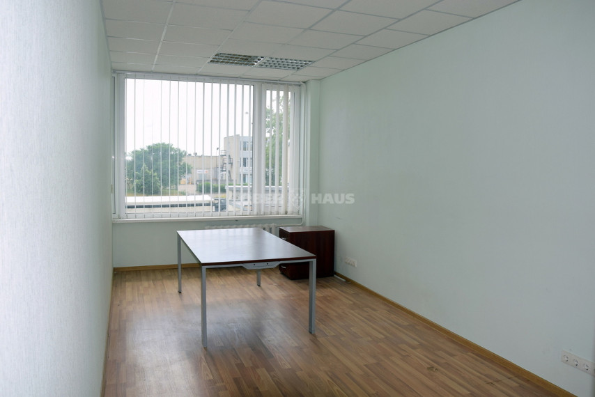 Nuomojamos administracinės, kitos paskirties patalpos Pramonės g. , Pabaliai, Šiaulių m., Šiaulių m. sav., 11 m2 ploto 2