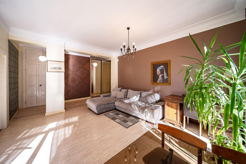Trumpalaikė buto nuoma Varpo g., Centras, Šiaulių m., Šiaulių m. sav., 54.00 m² ploto 2 kambariai 4