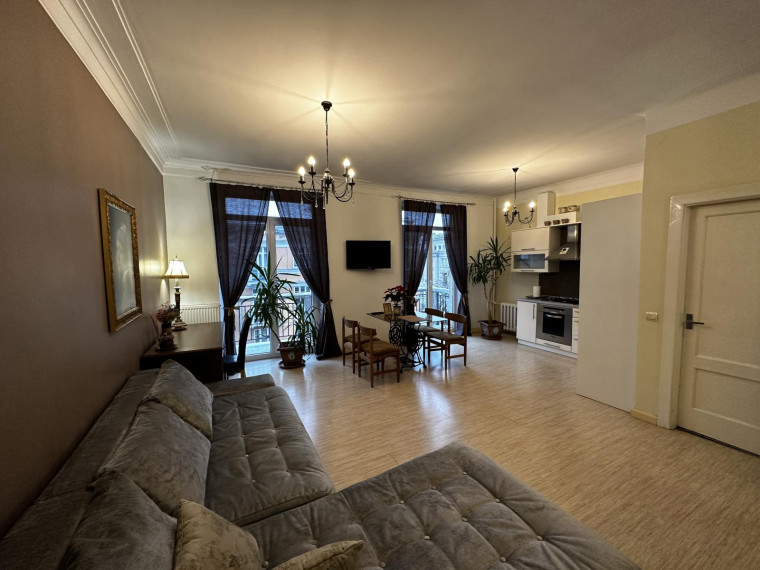 Trumpalaikė buto nuoma Varpo g., Centras, Šiaulių m., Šiaulių m. sav., 54 m² ploto 2 kambariai 1