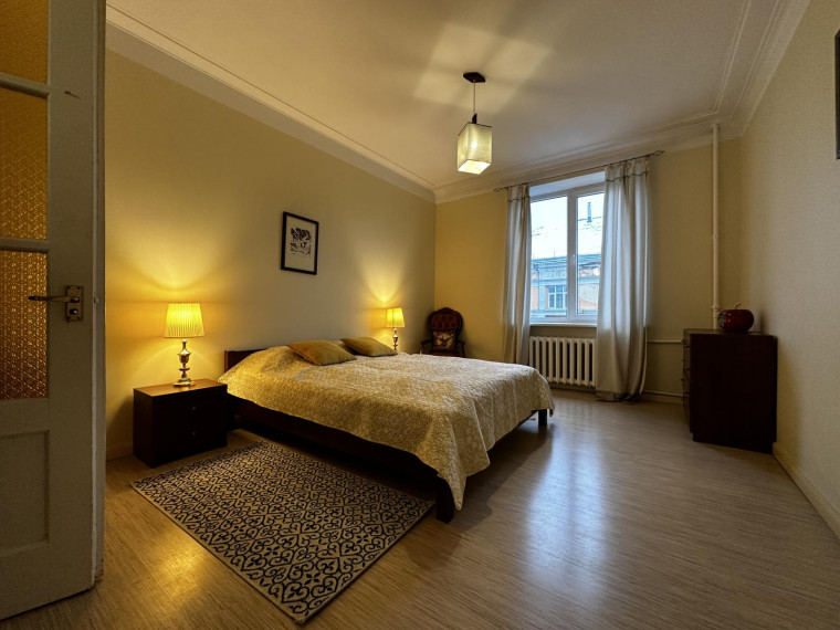 Trumpalaikė buto nuoma Varpo g., Centras, Šiaulių m., Šiaulių m. sav., 54 m² ploto 2 kambariai 5
