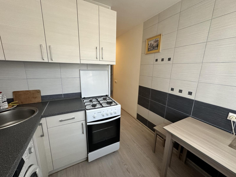 Trumpalaikė buto nuoma Vilniaus g., Centras, Šiaulių m., Šiaulių m. sav., 32.00 m² ploto 1 kambarys 8
