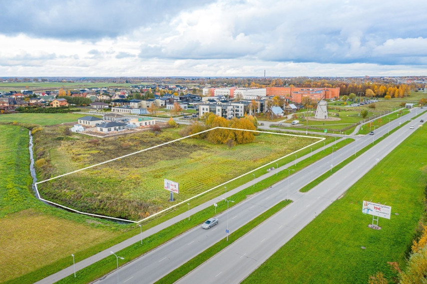 Parduodamas  sklypas Šiaulių m. sav., Šiaulių m., Aitvarų g.2, 69.03 a ploto 2