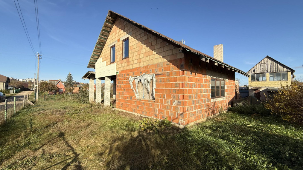 Parduodamas namas Liepų g., Jonavos m., Jonavos r. sav., 220 m² ploto 4 kambariai 1