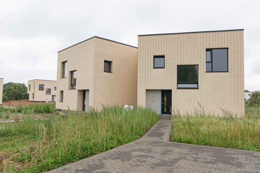 Parduodamas namas Girių g., Klevinės vs., Vilniaus r. sav., 118 m2 ploto, 2 aukštai 2