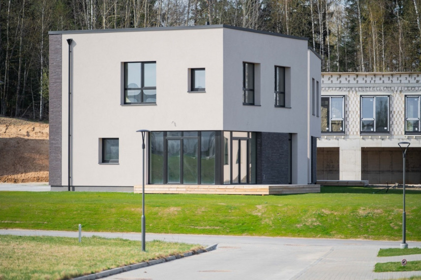 Parduodamas namas Girių g., Klevinės k., Vilniaus r. sav., 129.38 m2 ploto, 1 aukštai 56