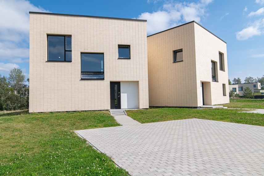 Parduodamas namas Vilniaus r. sav., Klevinės vs., `Girių, 118 m2 ploto, 2 aukštai 2