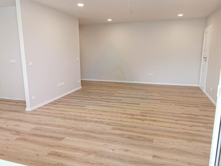 Parduodamas butas Rygos g., Justiniškės, Vilniaus m., Vilniaus m. sav., 80.50 m² ploto 3 kambariai 1