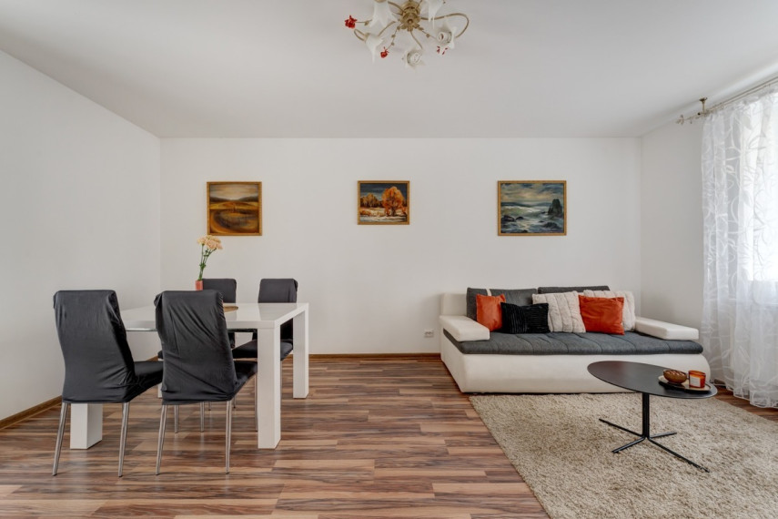 Parduodamas butas Upytės g., Žvėrynas, Vilniaus m., Vilniaus m. sav., 86.05 m2 ploto, 4 kambariai 5