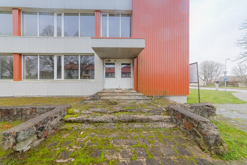 Parduodamos  patalpos Varnių g., Žarėnų mstl., Telšių r. sav., 787.61 m2 ploto 16