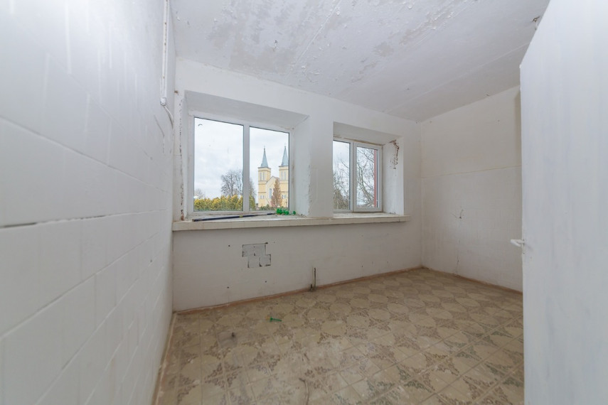 Parduodamos  patalpos Varnių g., Žarėnų mstl., Telšių r. sav., 787.61 m2 ploto 27