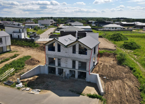 Parduodamas namas Kaimynų g., Paneriai, Vilniaus m., Vilniaus m. sav., 350 m2 ploto, 2 aukštai