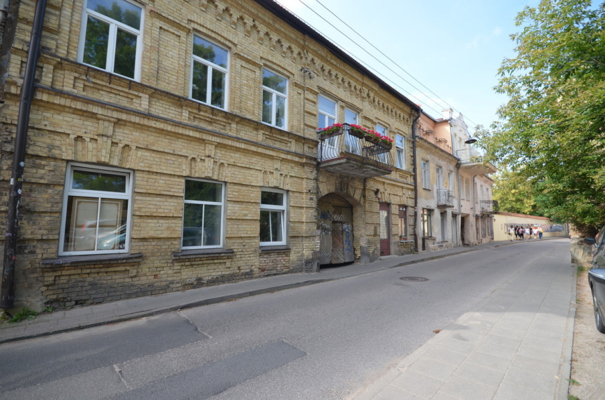 Nuomojamas 18 kv.m studijos tipo butas Užupyje 1