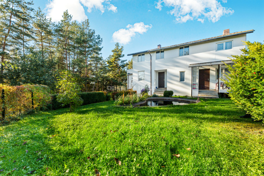 Parduodamas namas Ąžuolų g. , Pikeliškių k., Vilniaus r. sav., 195 m2 ploto, 2 aukštai 4