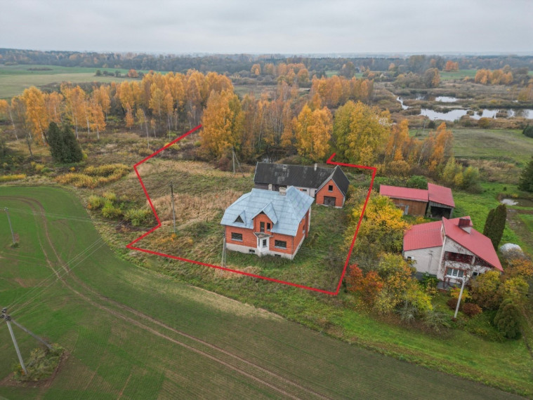 Parduodamas namas Dobilo g., Pabiržės mstl., Biržų r. sav., 354.23 m2 ploto, 2 aukštai 2