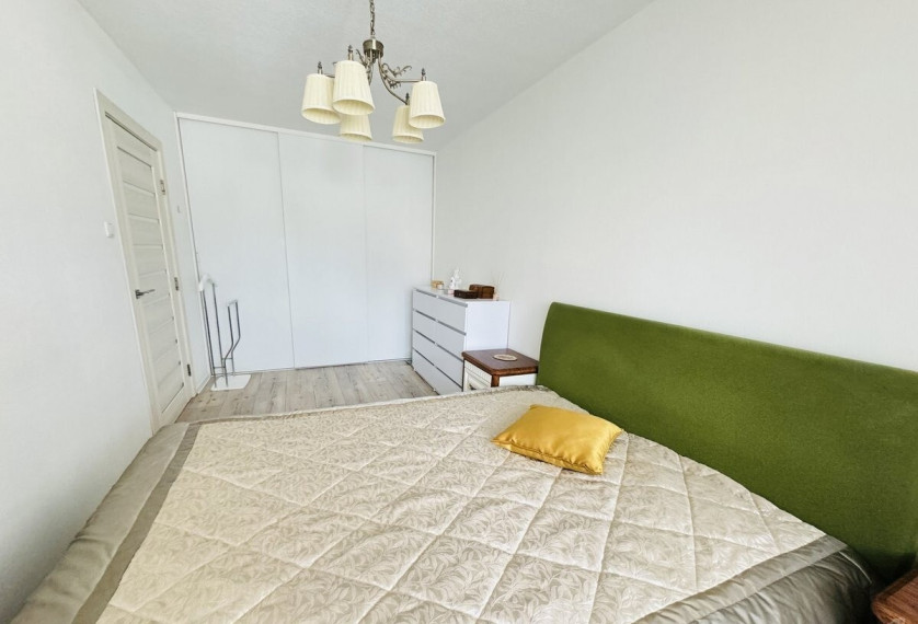 Parduodamas butas Klaipėdos apskritis, Klaipėda, Centras, Taikos pr., 44 m2 ploto, 2 kambariai 4
