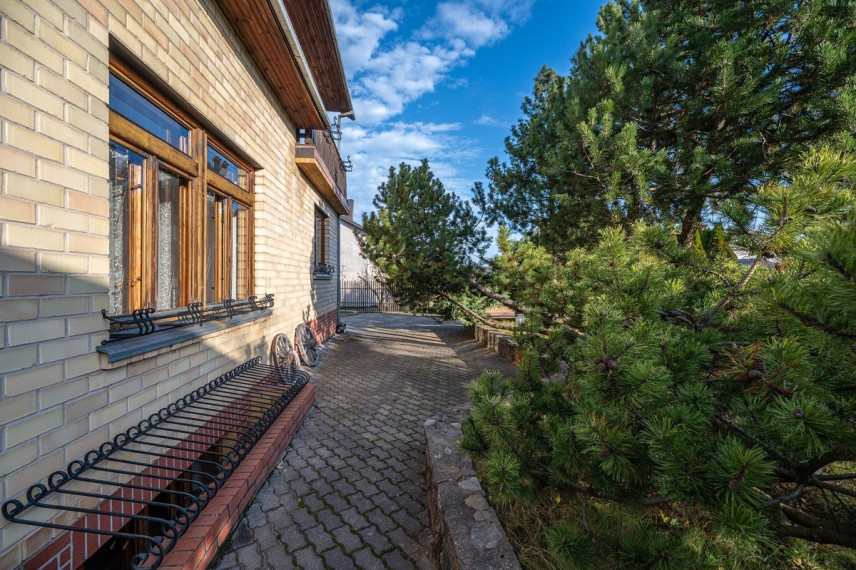Parduodamas namas Karšuvos g., Buivydiškių k., Vilniaus r. sav., 268.37 m2 ploto, 2 aukštai 10