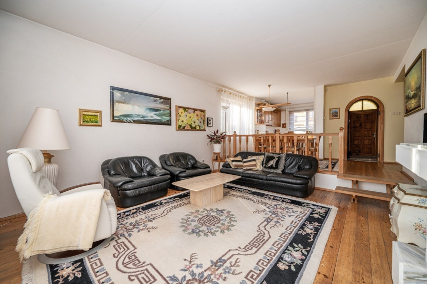 Parduodamas namas Karšuvos g., Buivydiškių k., Vilniaus r. sav., 268.37 m2 ploto, 2 aukštai 15