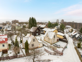 Parduodamas 7.67 a ploto  sklypas su sodo namu Ateities Sodų 3-oji g., Naujojoje Vilnioje 2