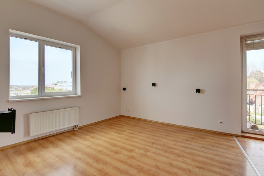 Parduodamas butas Klevinės g., Klevinės vs., Vilniaus r. sav., 72 m2 ploto, 3 kambariai 6