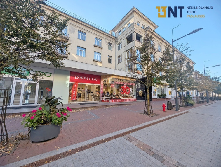 KOMERCINĖS-PREKYBOS PATALPOS ŠIAULIŲ BULVARE 6