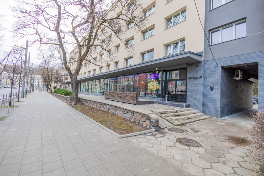 Nuomojamos administracinės, gamybinės, kitos paskirties, paslaugų, prekybos, sandėliavimo patalpos Vytauto pr., Centras, Kauno m., Kauno m. sav., 82.93 m2 ploto 1