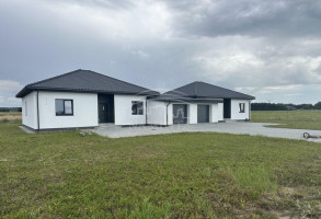 Parduodamas namas Kiauleikių k., Kretingos r. sav., 116 m2 ploto, 1 aukštai 8