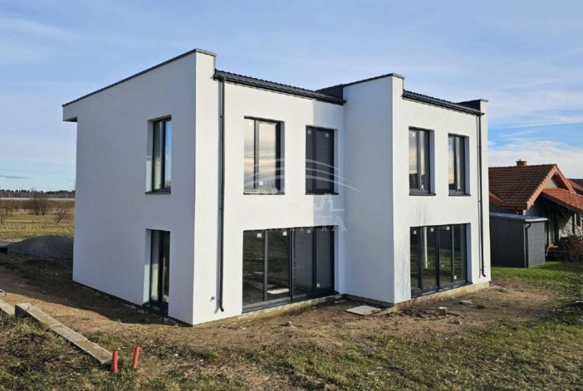 Parduodamas namas Kalotės k., Klaipėdos r. sav., 79 m2 ploto, 2 aukštai 2