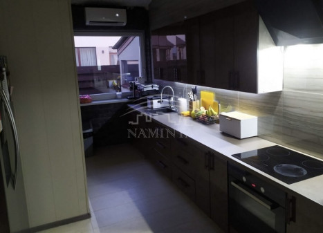 Parduodamas namas Lelių k., Klaipėdos r. sav., 230 m2 ploto, 1 aukštai