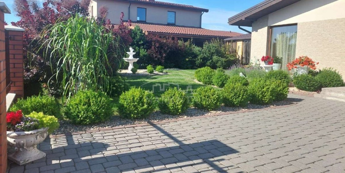 Parduodamas namas Slengių k., Klaipėdos r. sav., 205 m2 ploto, 2 aukštai 3