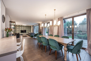 Parduodamas namas Beržų g., Vėliučionių k., Vilniaus r. sav., 230.13 m2 ploto, 2 aukštai 1