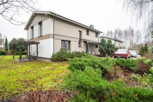 Parduodamas namas Beržų g., Vėliučionių k., Vilniaus r. sav., 230.13 m2 ploto, 2 aukštai 42