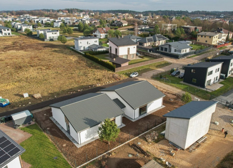 Parduodamas namas Jono Karolio Chodkevičiaus g., Bajorai, Vilniaus m., Vilniaus m. sav., 145 m2 ploto, 1 aukštai