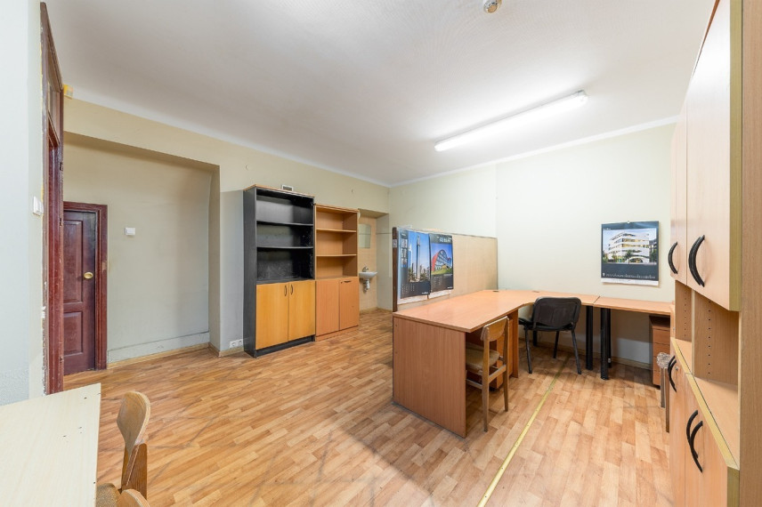 Parduodamos administracinės, kitos paskirties, paslaugų, prekybos, sandėliavimo patalpos A. Domaševičiaus g., Viršuliškės, Vilniaus m., Vilniaus m. sav., 43 m2 ploto 2