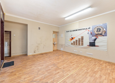 Parduodamos administracinės, kitos paskirties, paslaugų, prekybos, sandėliavimo patalpos A. Domaševičiaus g., Viršuliškės, Vilniaus m., Vilniaus m. sav., 43 m2 ploto