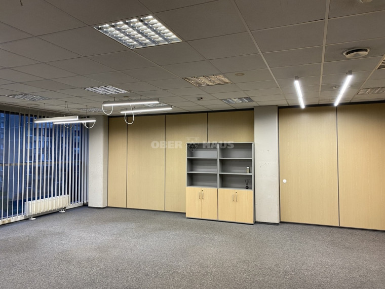 Nuomojamos administracinės patalpos Ukmergės g., Fabijoniškės, Vilniaus m., Vilniaus m. sav., 110 m2 ploto 3