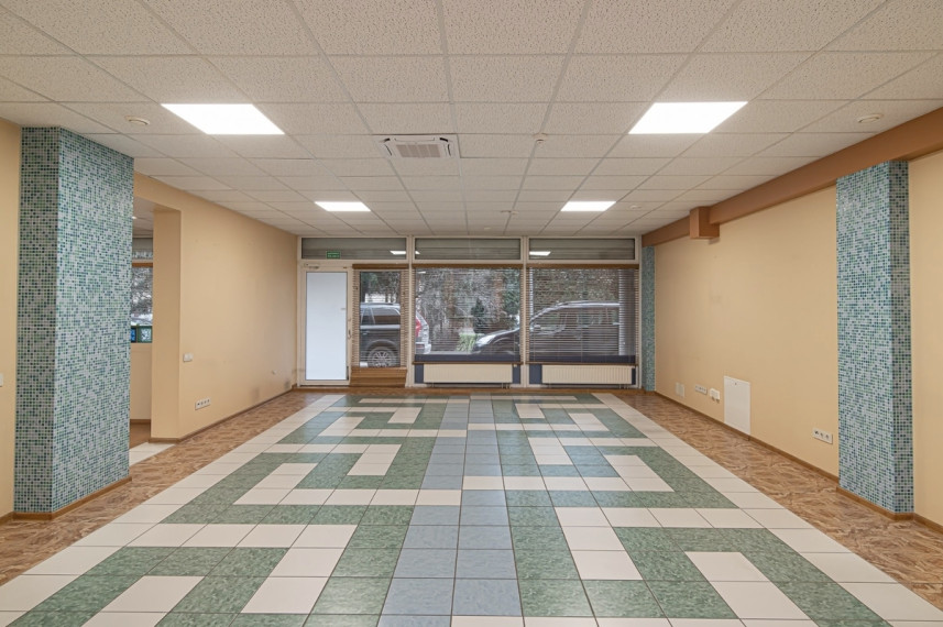 Nuomojamos administracinės, maitinimo, paslaugų, prekybos, sandėliavimo patalpos Fabijoniškių g., Fabijoniškės, Vilniaus m., Vilniaus m. sav., 136.8 m2 ploto 2