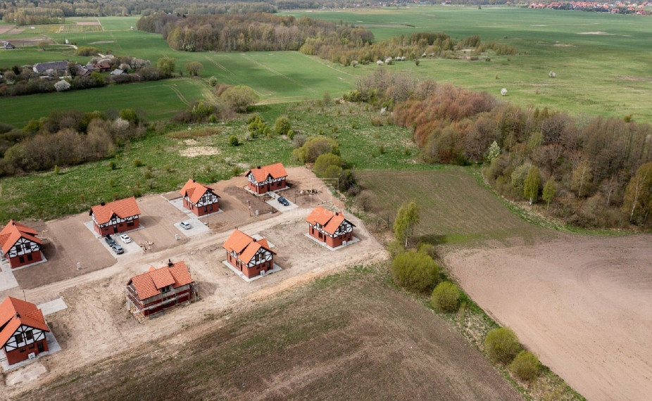 Parduodamas namas Bendikų k., Klaipėdos r. sav., 100 m2 ploto, 2 aukštai 4
