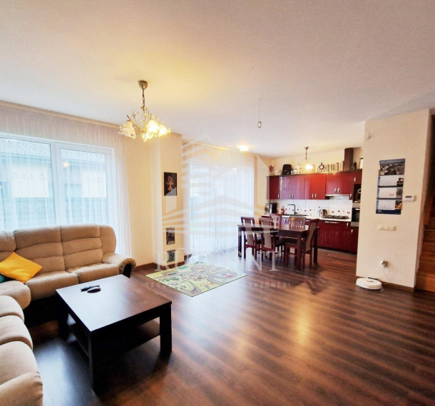 Parduodamas namas Slengių k., Klaipėdos r. sav., 153.10 m² ploto 5 kambariai 4